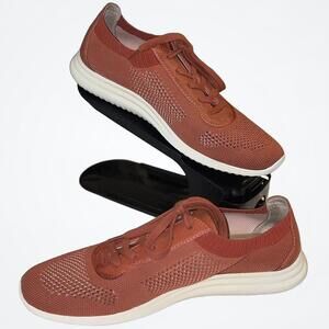 Woman's -Sofft Novella-Sneakers, Size 8